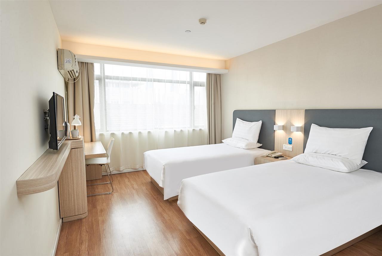 Hanting Express Harbin Hongxiang Road Bagian luar foto
